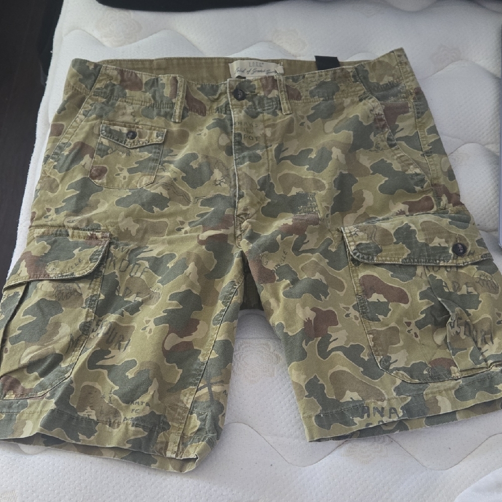 Men's Camouflage Cargo Shorts